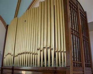 Geo. Kilgen & Son, Inc. pipe organ
