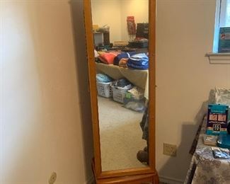 jewelry chest swivels around to a full length mirror