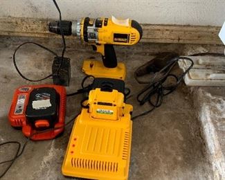 Dewalt 18v drill, battery and charger