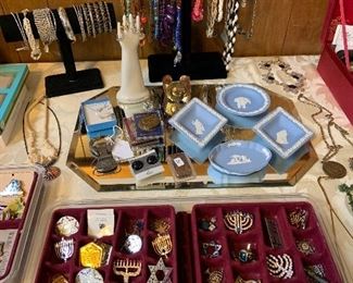 Jewish icon jewelry