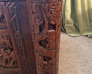 detail on wooden trunk