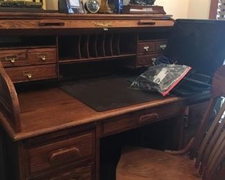 Rolltop Desk & Chair