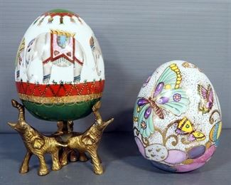 Porcelain Eggs With Gold Accents And Some Moriage, Qty 2, 1 Comes With Base