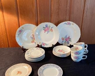No Name Flowery Plates, Triumph And Norleans China