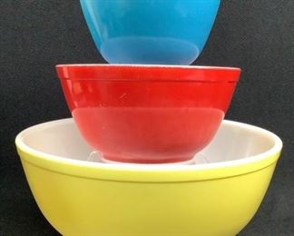 Pyrex Mixing Bowls