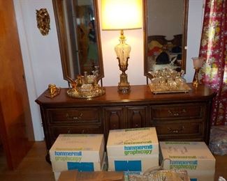 Part of full bedroom set. LIKE NEW !!