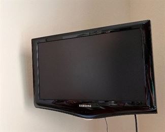 Small tv with hanging wall attachment 