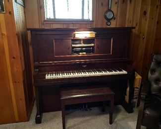 Player piano works. If anybody is interested in it before the sale please let me know. In excellent condition