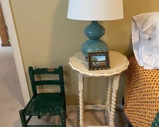 adorable barley twist table