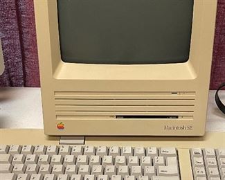 Apple Computer VINTAGE!