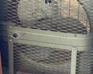 vintage metal fan ( needs work)