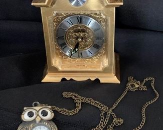 Night Owl Necklace Linden Clock
