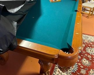 Pool table -PERFECT 