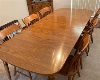 Ethan Allen dining room table & chairs , CLEAN!! 