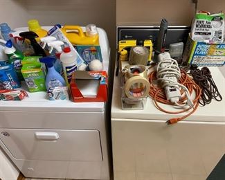 Older but great working washer & dryer pair 