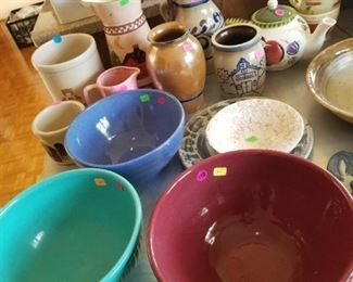 Pottery & vintage mixing bowls