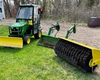 JOHN DEERE “COMPACT TRACTOR (1025R) LOT- 304.3 hours 


1025R DIESEL TRACTOR
COZY CAB
CAB HEATER
BACK-UP CAMERA
LOADER
SNOW BLOWER WITH HYDRAULIC CHUTE ROTATION
POWER BROOM (Heavy Duty Broom 60) (USED ON 1 JOB APPROX 8 HOURS)
BLADE WITH HYDRALIC ANGLE (USED 1 WINTER) 
