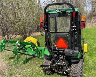 JOHN DEERE “COMPACT TRACTOR (1025R) LOT- 304.3 hours 


1025R DIESEL TRACTOR
COZY CAB
CAB HEATER
BACK-UP CAMERA
LOADER
SNOW BLOWER WITH HYDRAULIC CHUTE ROTATION
POWER BROOM (Heavy Duty Broom 60) (USED ON 1 JOB APPROX 8 HOURS)
BLADE WITH HYDRALIC ANGLE (USED 1 WINTER) 
