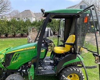 JOHN DEERE “COMPACT TRACTOR (1025R) LOT- 304.3 hours 


1025R DIESEL TRACTOR
COZY CAB
CAB HEATER
BACK-UP CAMERA
LOADER
SNOW BLOWER WITH HYDRAULIC CHUTE ROTATION
POWER BROOM (Heavy Duty Broom 60) (USED ON 1 JOB APPROX 8 HOURS)
BLADE WITH HYDRALIC ANGLE (USED 1 WINTER) 
