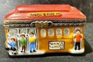 Limoges San Fransisco Cable Car Trinket Box measuring 2.5 inches wide.