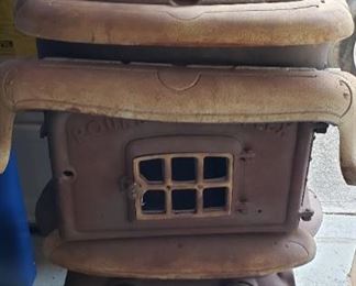 Outdoor vintage stove