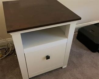 $50 - White One Drawer File Cabinet JR93-23                    Great looking way to camouflage the ever necessary filing cabinet!  Solid piece with functional style!                      20" x 20" x 23"