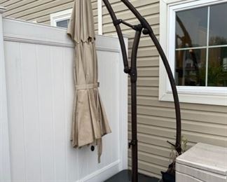 $100- Hampton Bay Solar Umbrella 2018 - Heather Beige - string needs to be restrung JR93-18                                                            Beat the sun while staying in the shade for an ultimate backyard experience. The all-new luxury umbrella is a state of the art structure featuring a huge 12-foot square canopy area providing over 144 square feet of shade. Our patented design, equipped with an umbrella storage cover, offers a unique choice in patio umbrellas that combines quality, value and style to enliven your outdoor space.
Regular price $1719