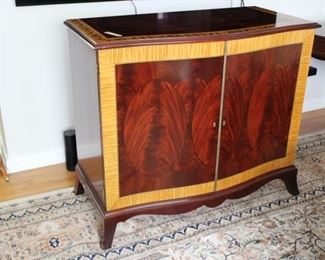 Stickley John Widdicomb George III server / cabinet