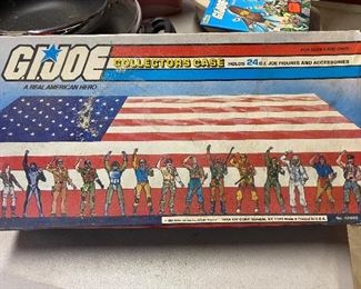 G.I. Joe 3+3/4" Figures and Case