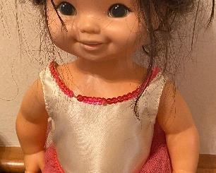 Vintage Ballerina Doll (Battery Operated)