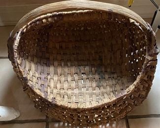 Oak Basket