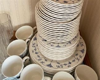 Churchill Finlandia China