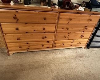 Pine 8 Drawer Dresser