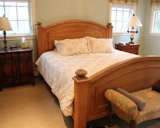 Oak king size bed