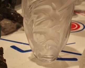 Lalique Martinets vase