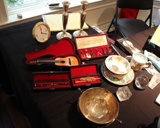 Collectible miniature instruments