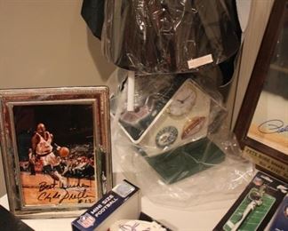 Jets lamp signed footballs