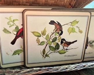 Bird trivets
