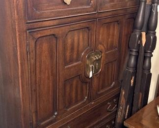Clothes armoire