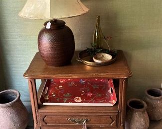 Side table; pottery; lamp