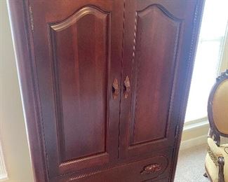 Lillian Russell armoire 