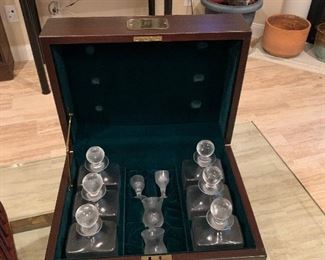 Ship Captain Liquor cabinet/box