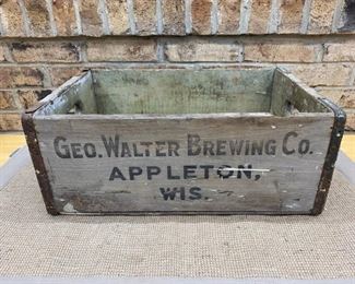 Geo Walter Beer Crate