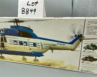 Lot 8849 $95.00. Matchbox Aerospatiale/Westland SA 330B PUMA 1:32 Scale PK-507 Helicopter Model Kit.  This is a large Model, the box is 22" L 