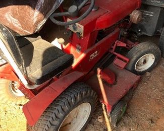 Vintage Wheelhorse tractor