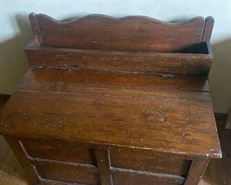 Antique blanket chest/bench