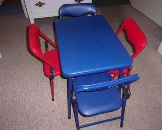 Child's table and 4 chairs  $20
