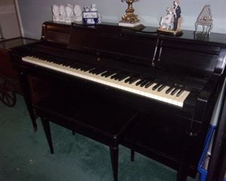 Wurlitzer piano $125
