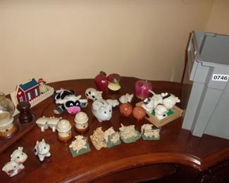 Farm animal figurines and S/P shakers