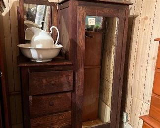 Awesome Vintage armoire 